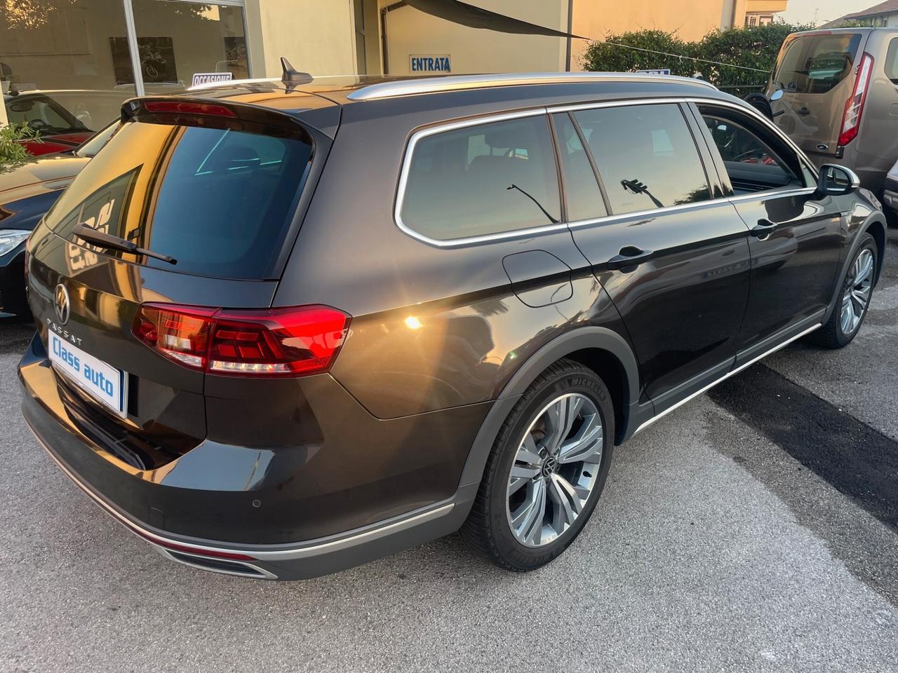 Volkswagen Passat Alltrack 2.0 TDI 200 CV 4MOTION DSG