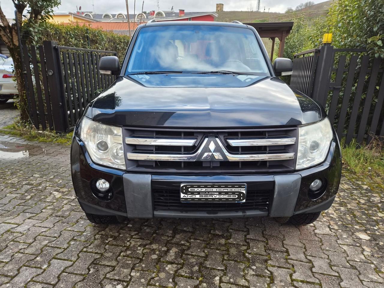 Mitsubishi Pajero 3.2 DI-D 16V aut. 3p. Instyle