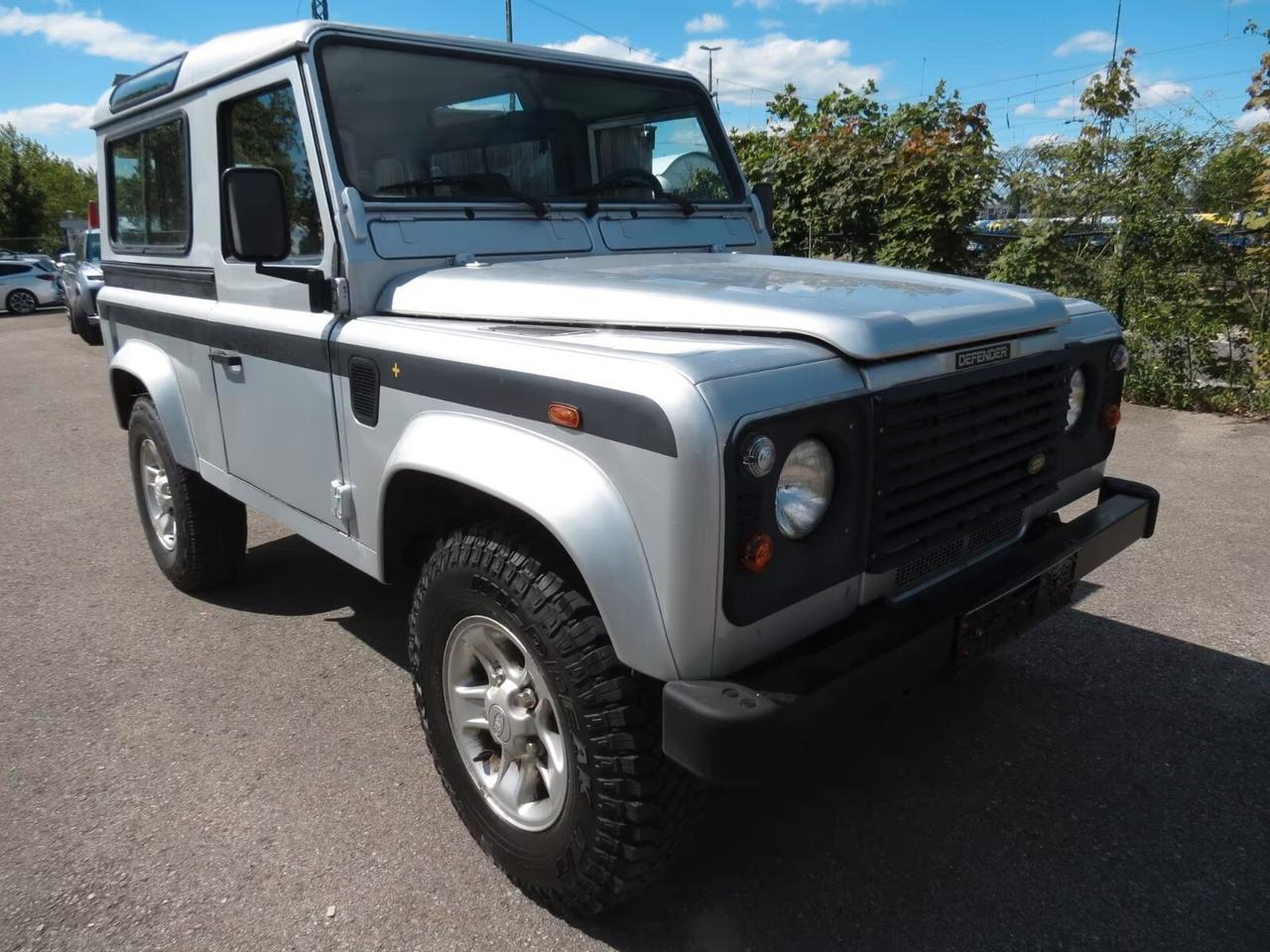 Land Rover Defender Station wagon 90 Td5 6 posti