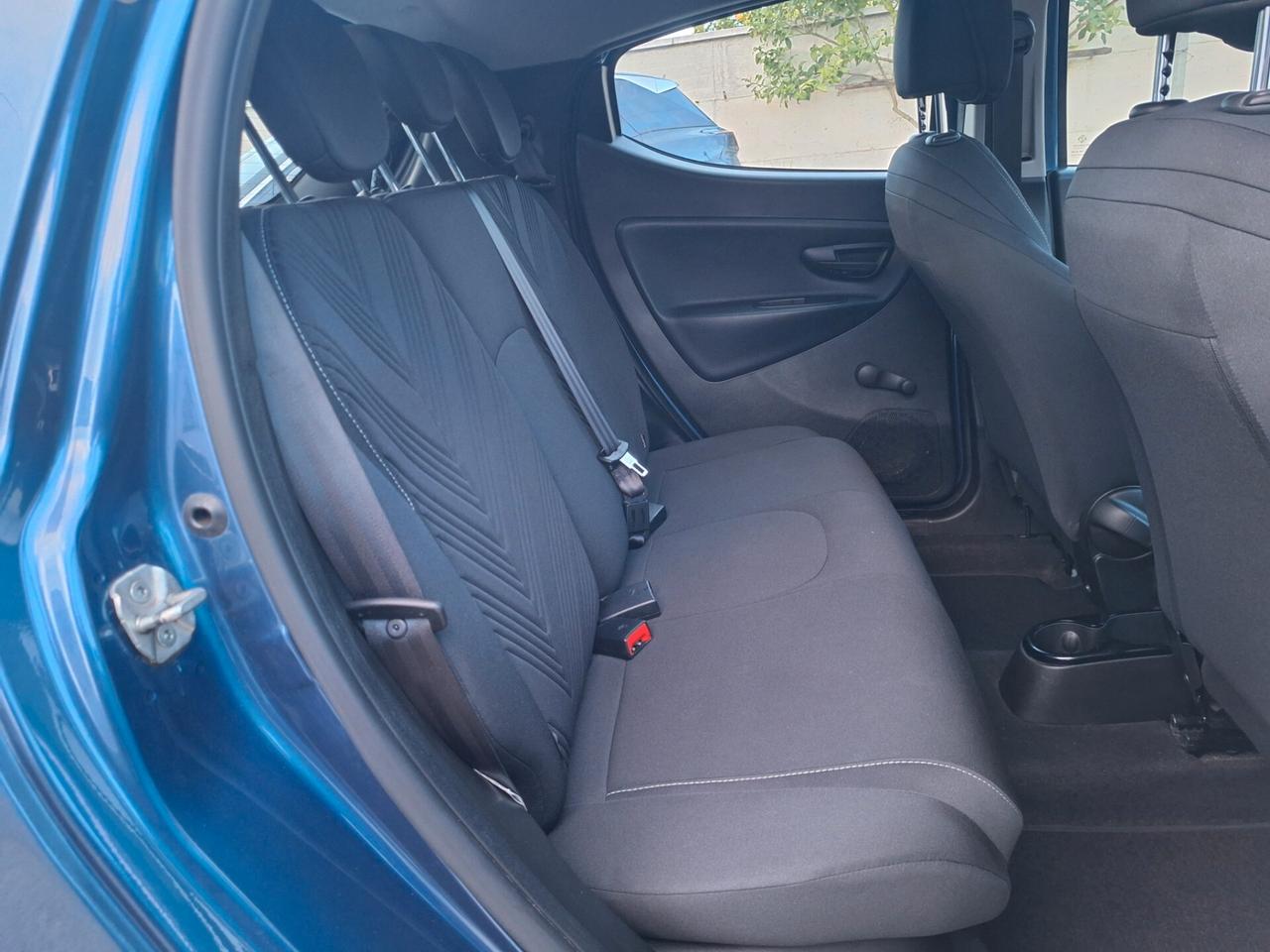 Lancia Ypsilon GOLD 1.0 70cv Hybryd NAV05/2023