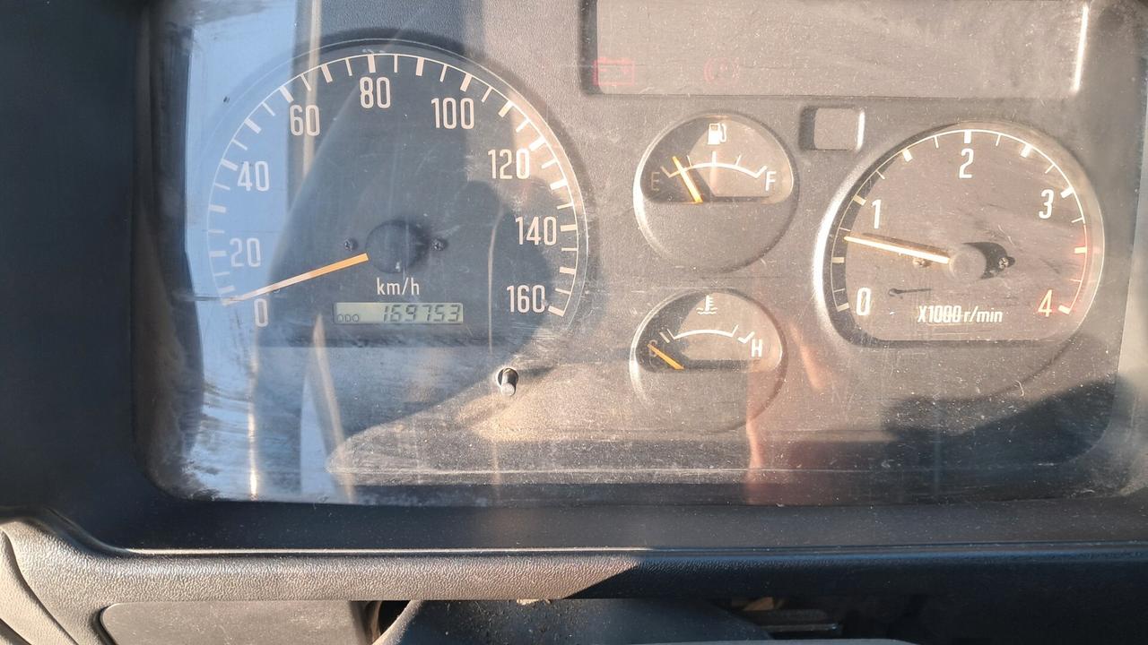 Isuzu Npr 65 3.9 TD PL Centinato