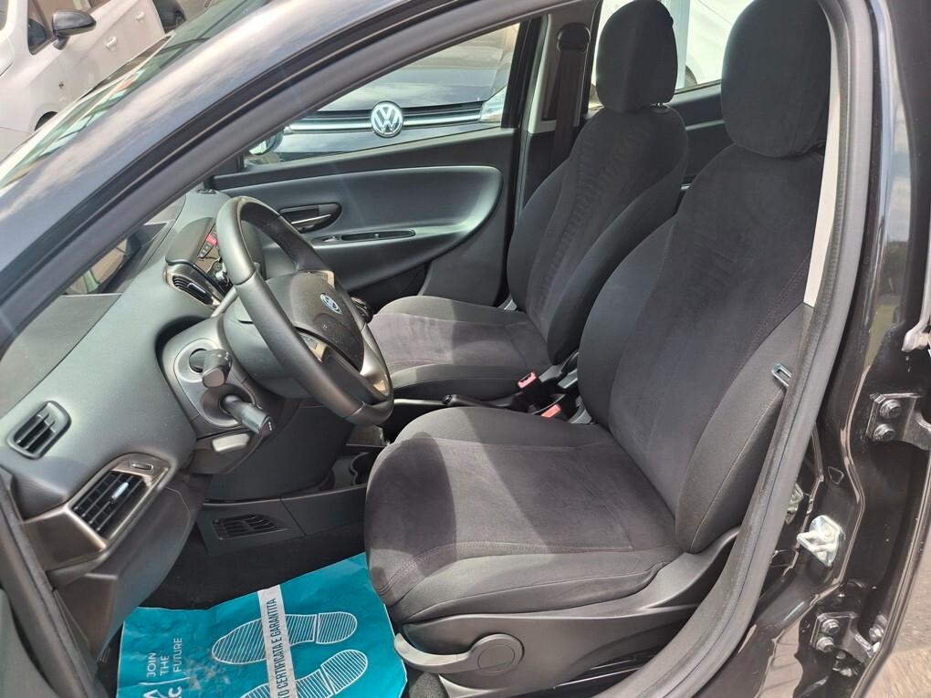 Lancia Ypsilon 1.2 Benzina 5 porte Km 109.000