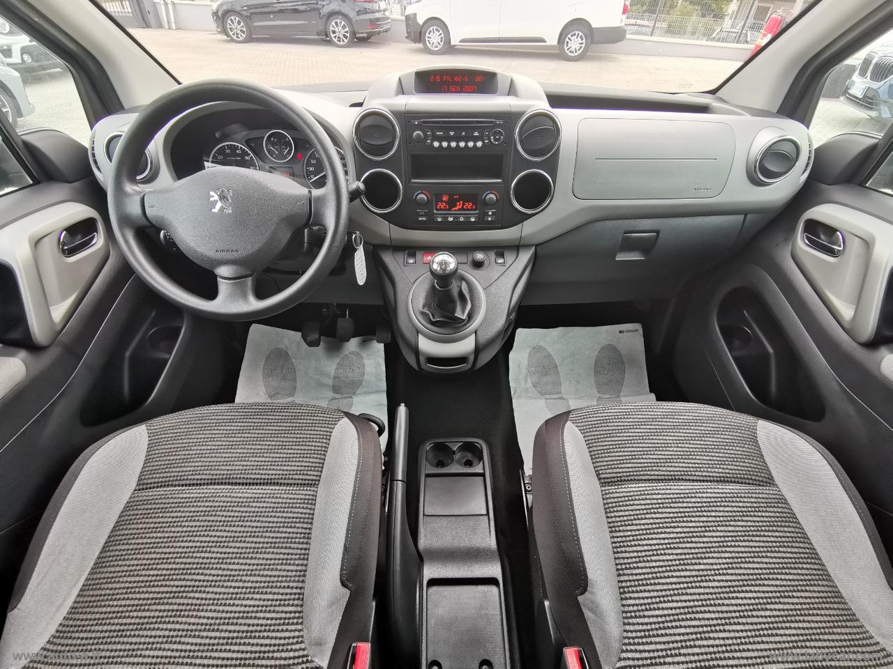 PEUGEOT Partner Tepee 1.6 VTi 120 Outdoor