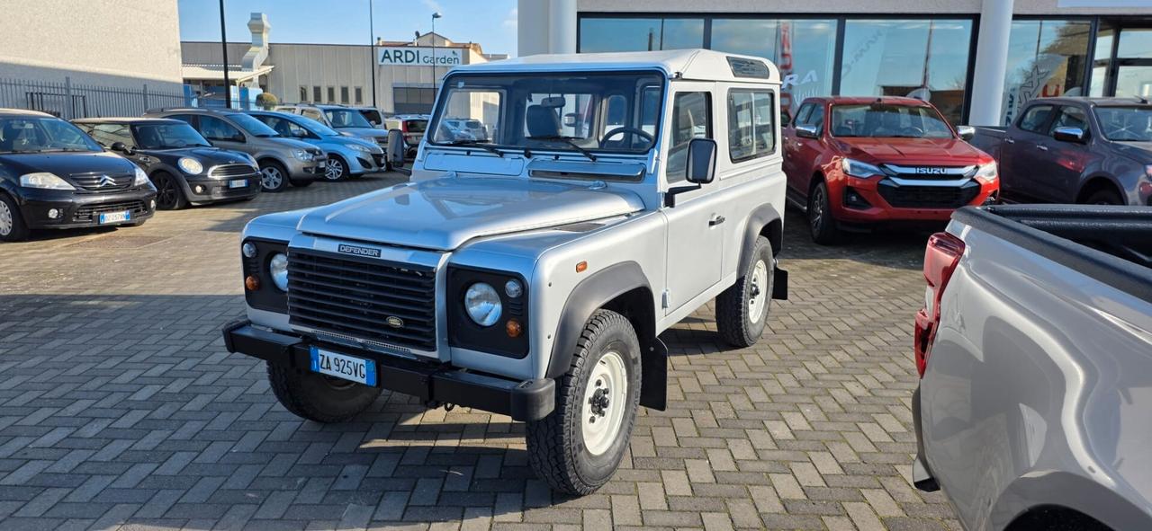 LAND ROVER DEFENDER 90 TD5