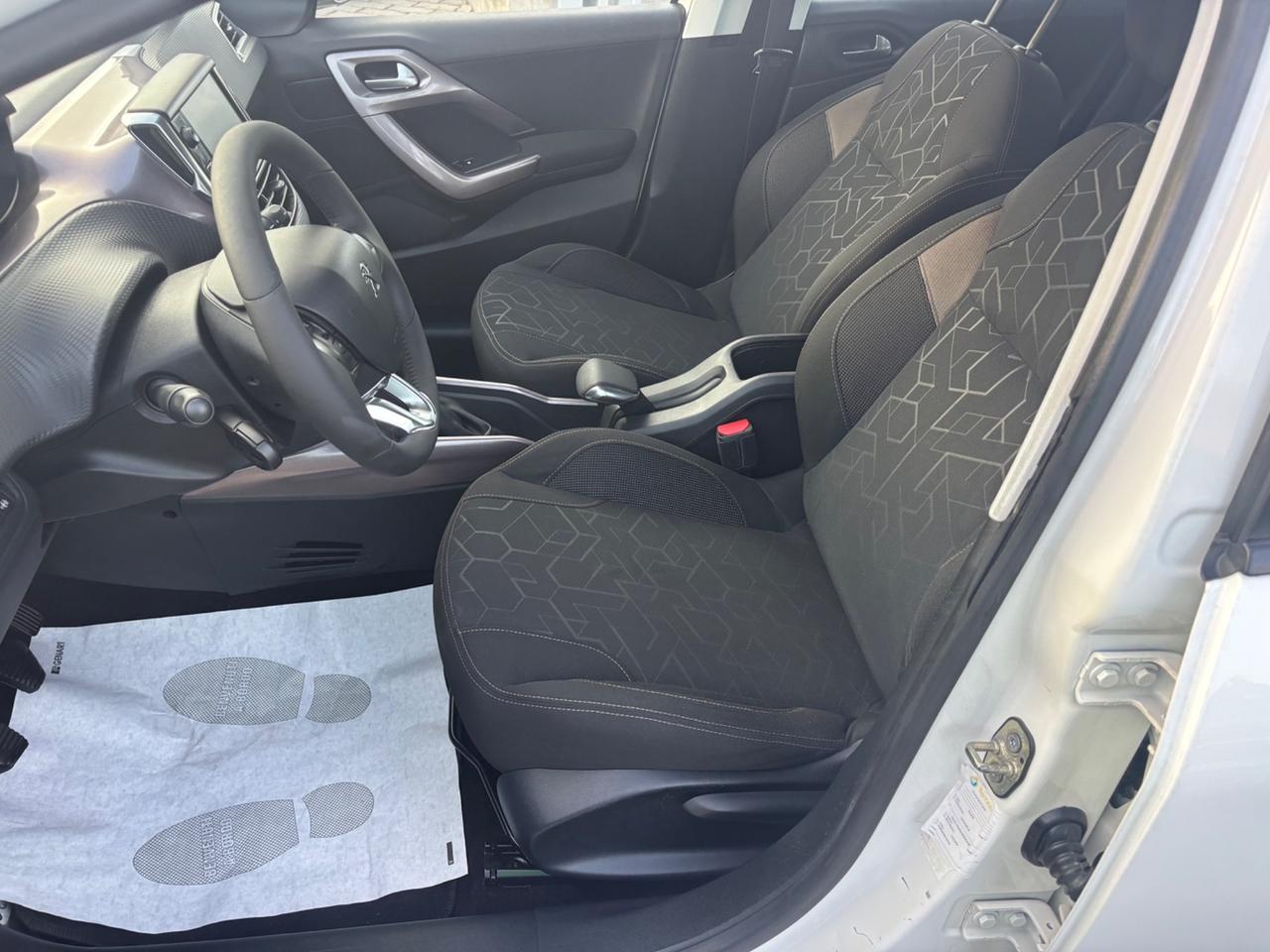 Peugeot 2008 1.6 e-HDi 92 CV Stop&Start Active