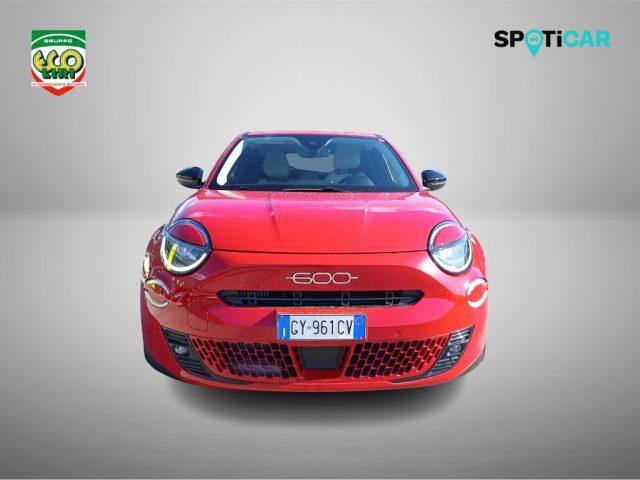 FIAT 600 Hybrid 100 CV DCT MHEV La Prima