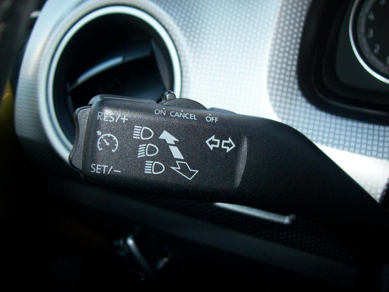 Volkswagen up! 1.0 75CV 5p. high