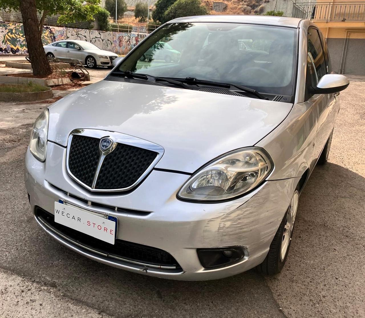 Lancia Ypsilon 1.2 Oro