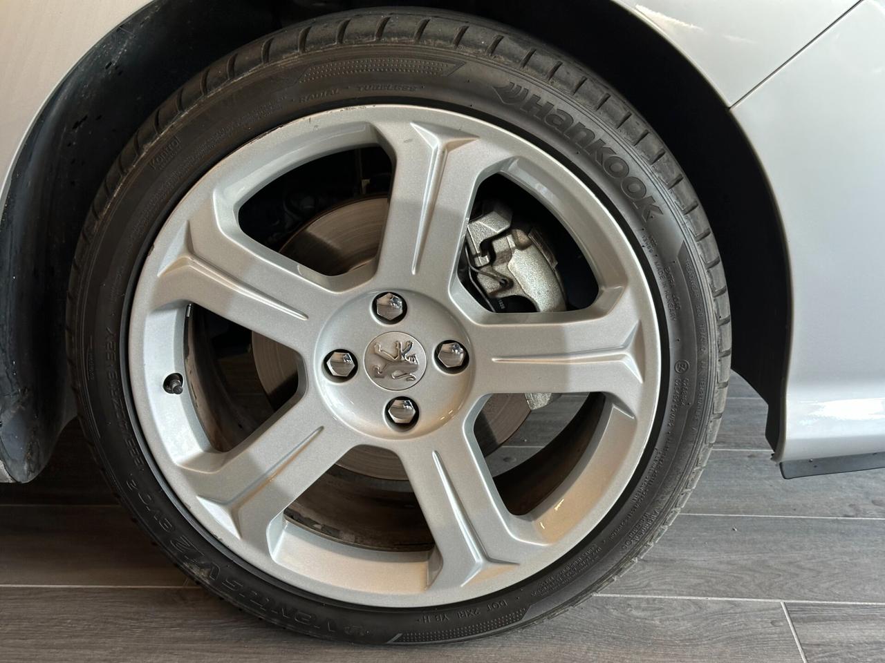 Peugeot 308 CABRIO 2.0 hdi 16v Feline 140cv