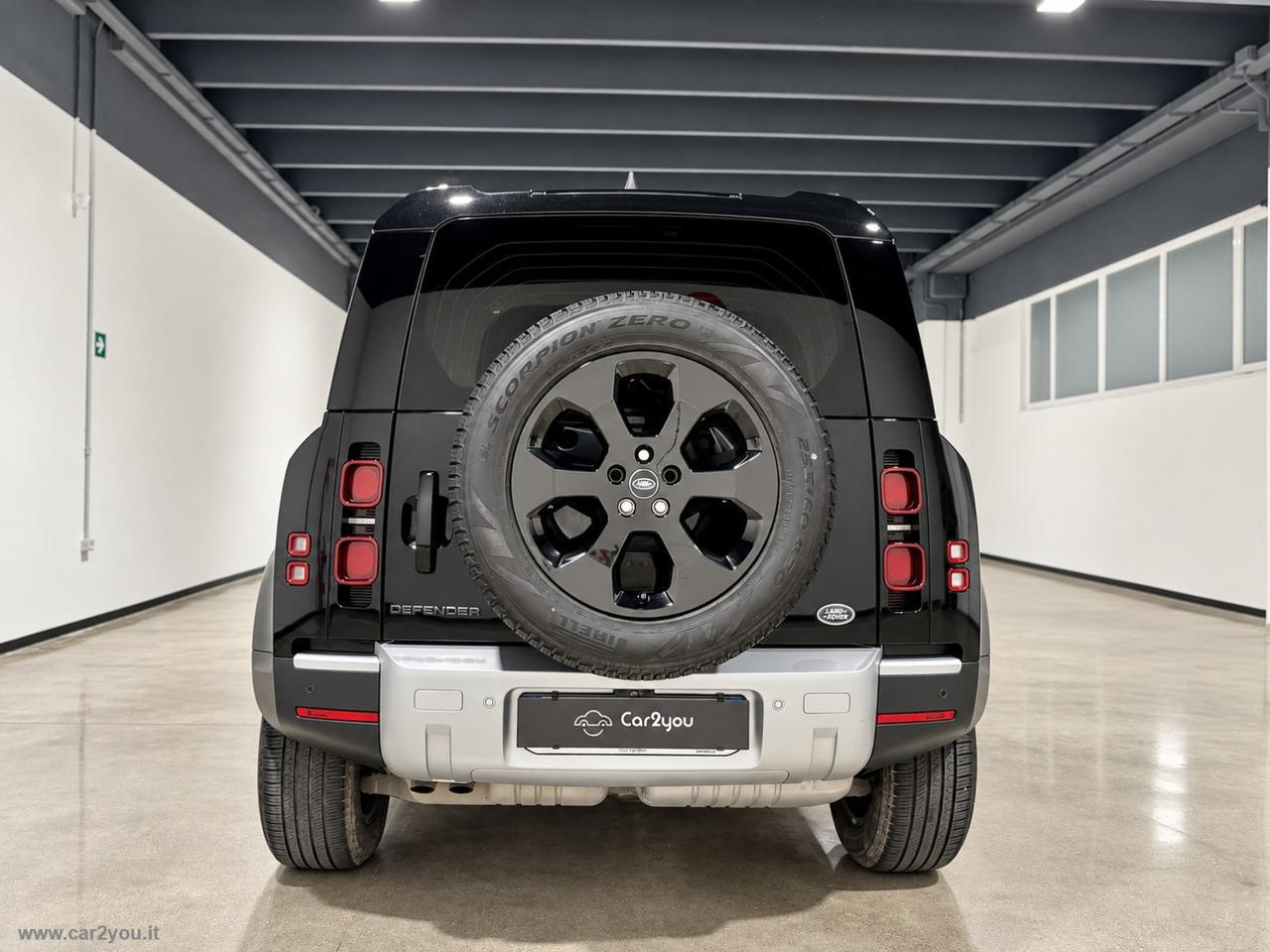 LAND ROVER Defender 110 3.0D 200 CV X-Dynamic SE