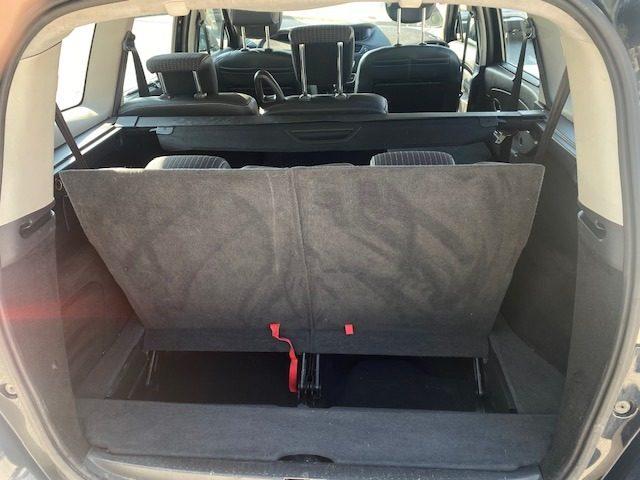 RENAULT Scenic 1.9 dCi 130CV "7 POSTI"