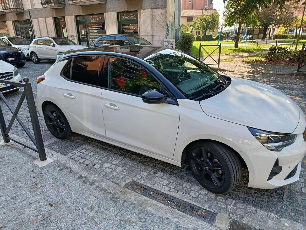 Opel Corsa 1.2 GS Line Direct Injection Turb #6980