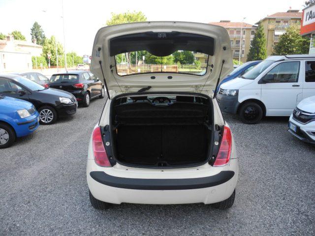 LANCIA Ypsilon 1.2 16v Oro - Ok NEOPATENTATI - UNICO PROPRIETARIO