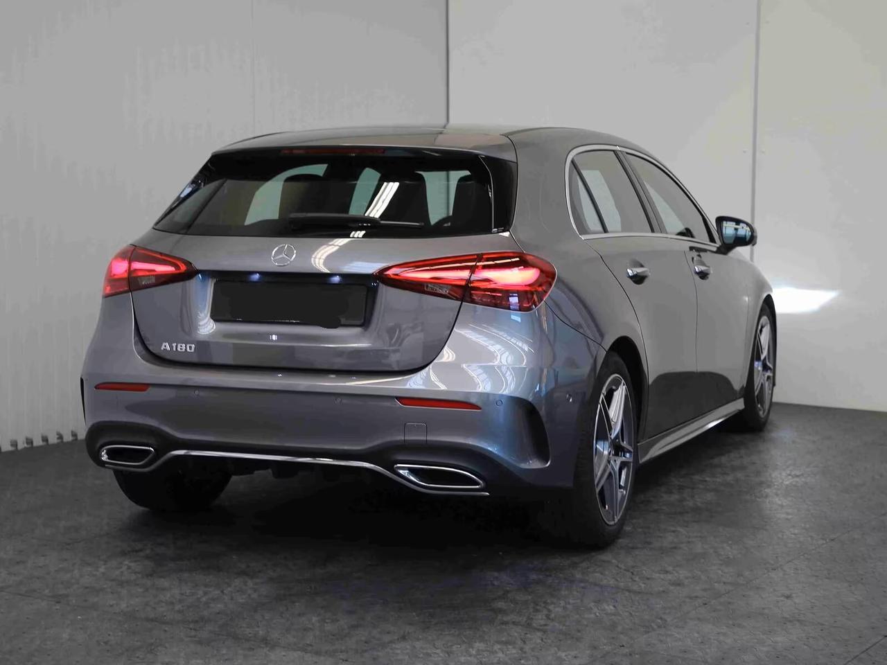 Mercedes-benz A 180 Automatic AMG Line Advanced Plus