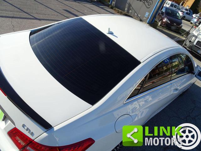 MERCEDES-BENZ E 220 CDI Coupé BlueEFFICIENCY Avantgarde