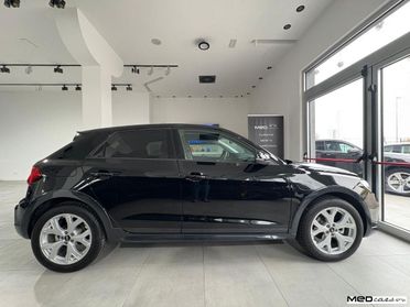 AUDI - A1 Sportback - A1 allstreet 30 TFSI S tronic Admired