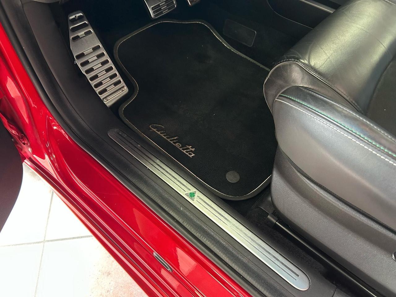 Alfa Romeo Giulietta 1750 Turbo TCT Quadrifoglio Verde