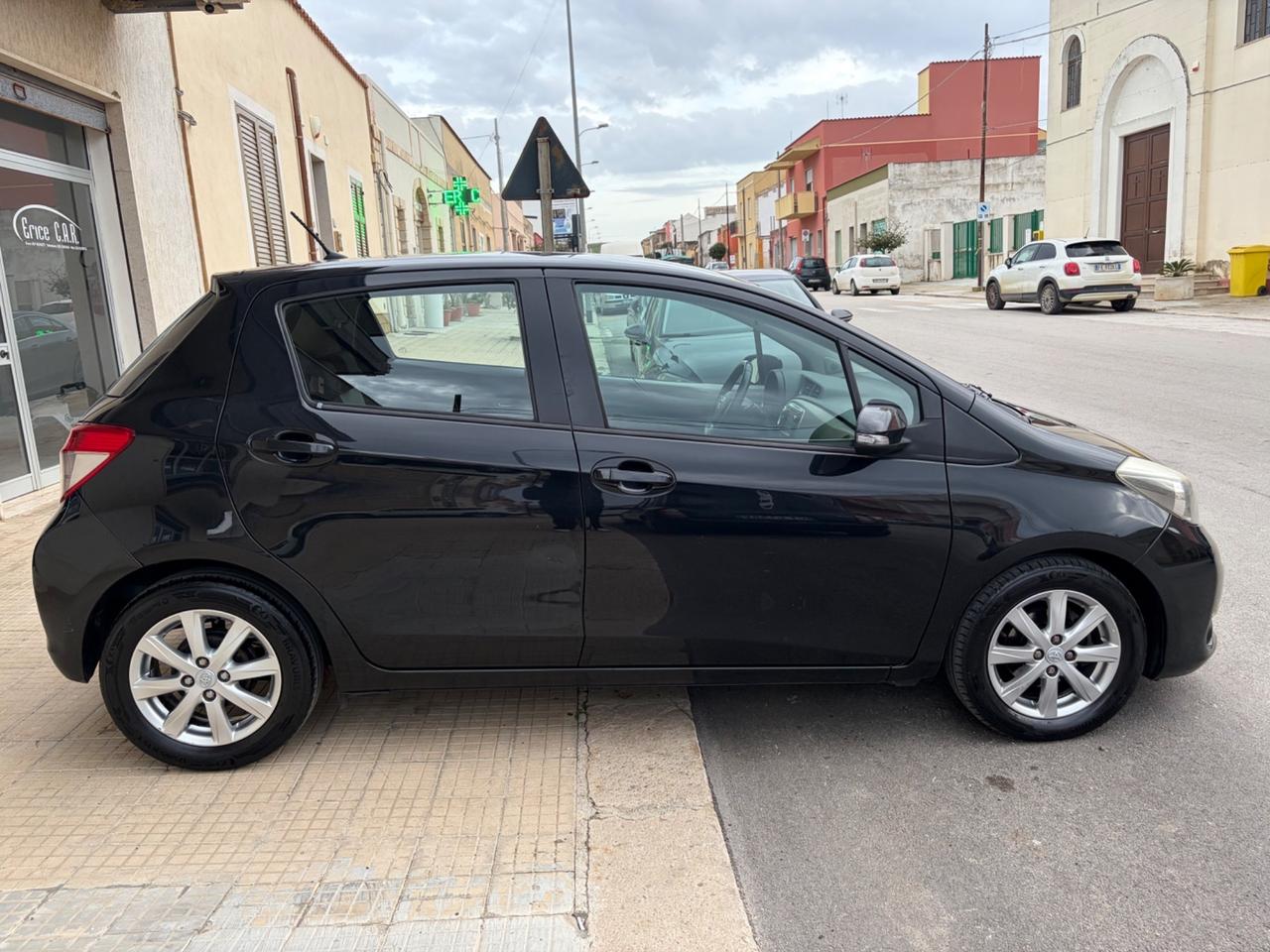 Toyota Yaris 1.4 D-4D 5 porte Style M-MT