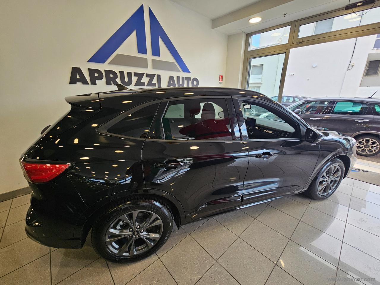 FORD Kuga 2.0 EcoBlue 120 aut. 2WD ST-L. Bus.