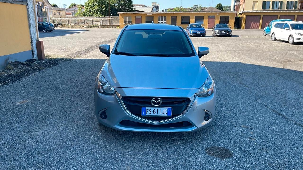 Mazda 2 - 1.5 cambio manuale PER NEOPATENTATI