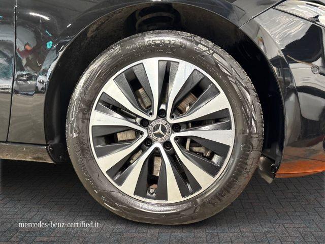 MERCEDES-BENZ A 250 e hybrid EQ Business Extra