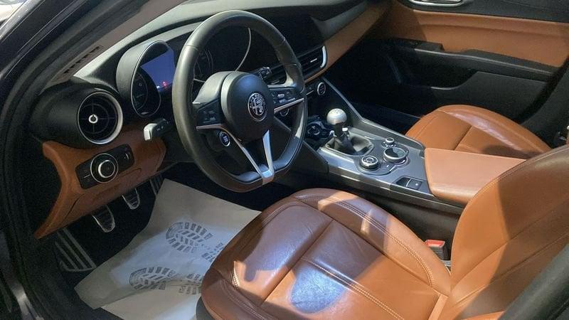 Alfa Romeo Giulia 2.2 Turbodiesel 180 CV Super