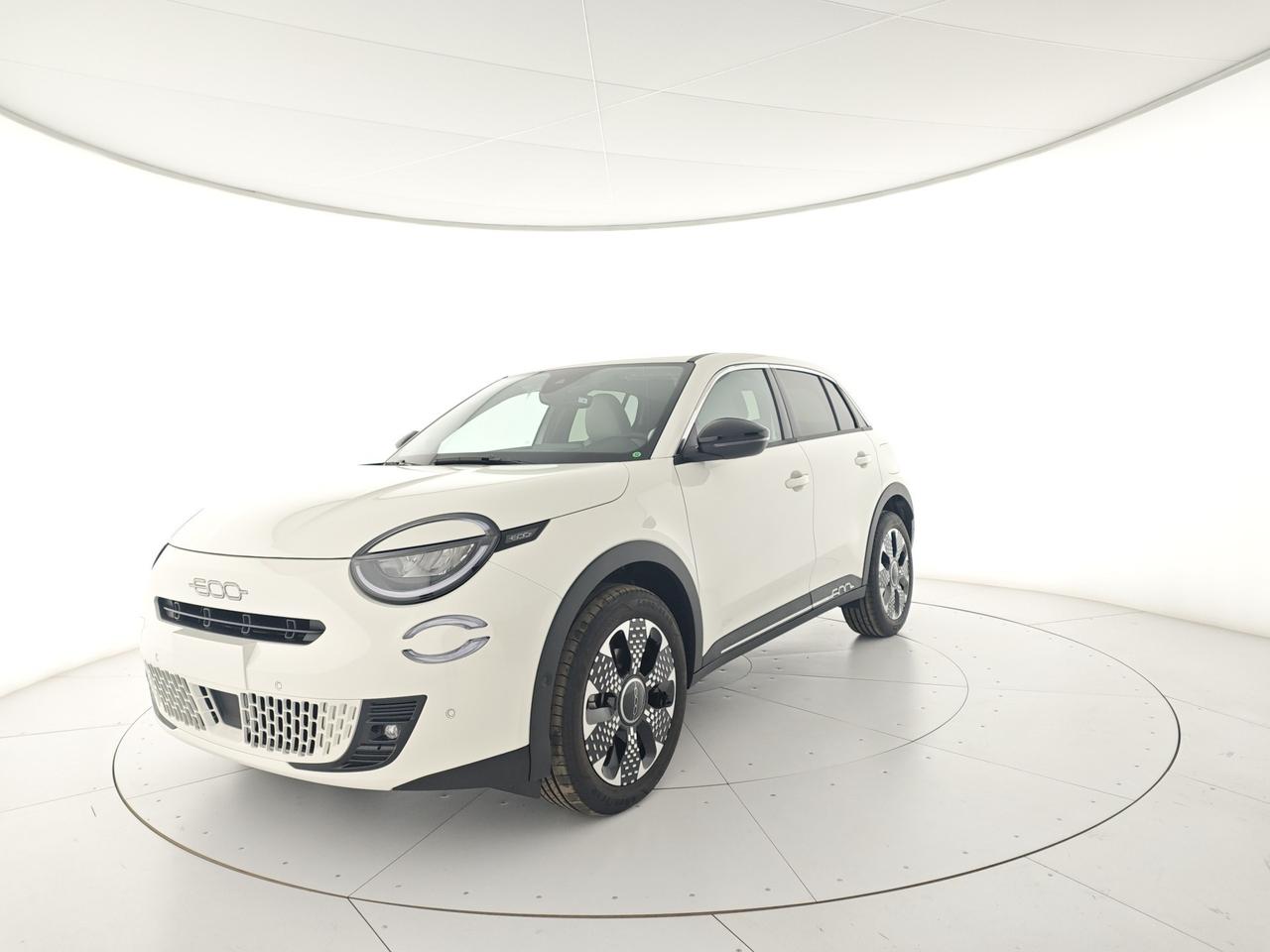 Fiat 600 Hybrid 100 CV DCT MHEV La Prima
