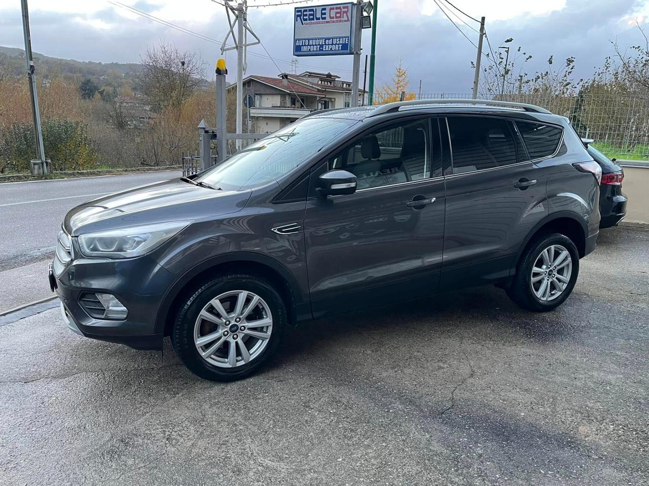 Ford Kuga 1.5 TDCI 120CV S&S 2WD Business