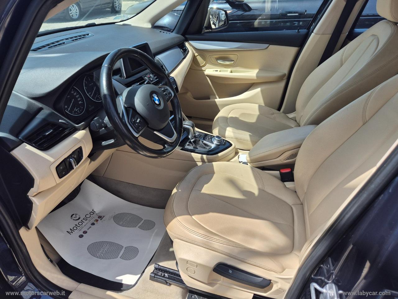 BMW 218d Active Tourer Advantage