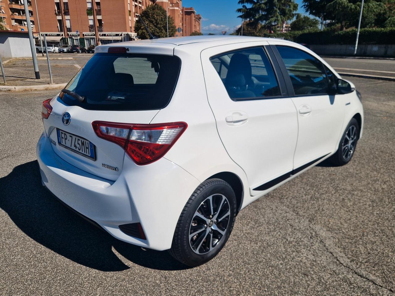 Toyota Yaris 1.5 Hybrid 5 porte Active