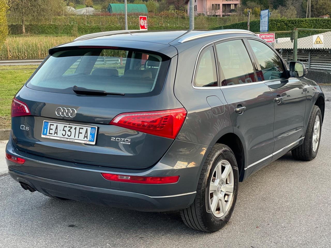 Audi Q5 2.0 TDI 143 CV quattro 4 ruote motrici