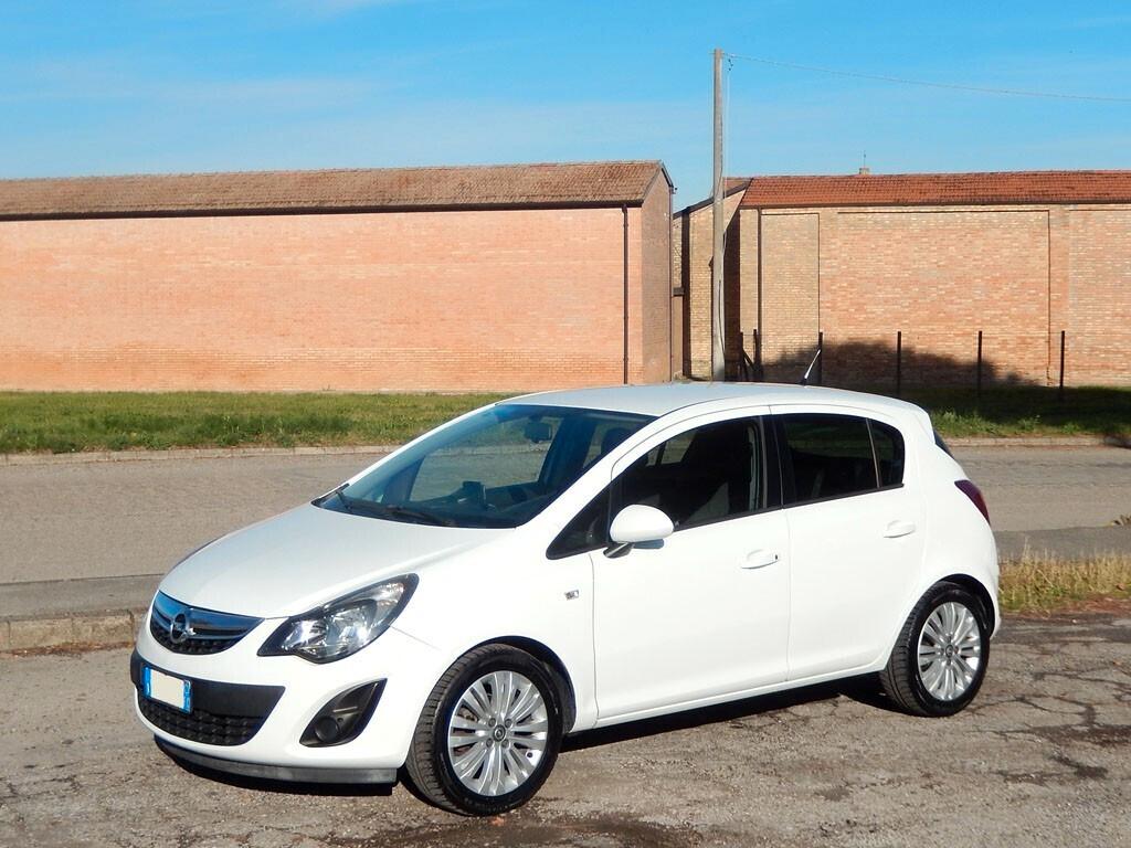 OPEL CORSA D 1.2 impianto GPL - UNIPROPRIETARIO