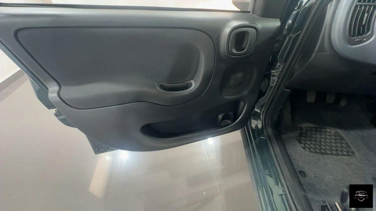 FIAT - Panda - 1.0 FireFly S&S Hybrid City Cross