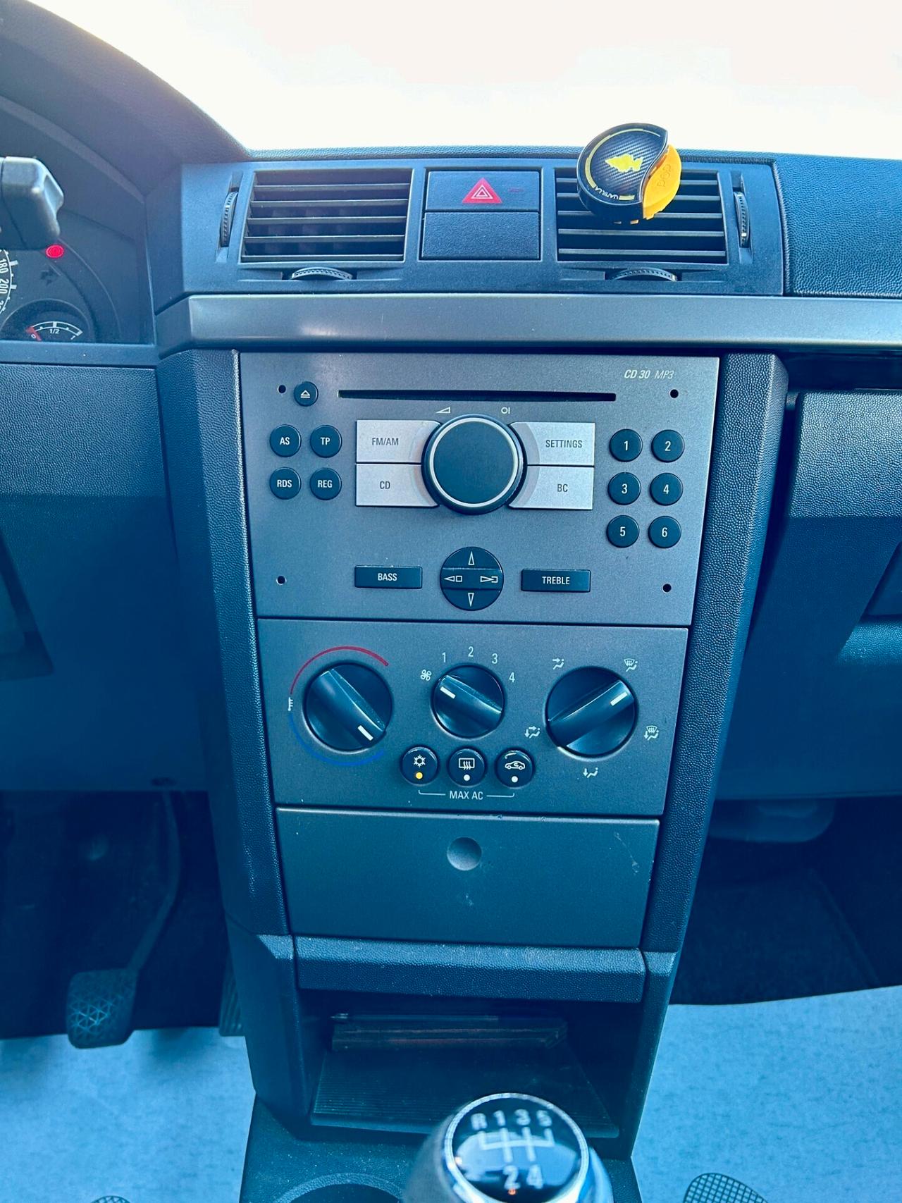 Opel Meriva 1.4 16V Cosmo - OK NEOPATENTATO