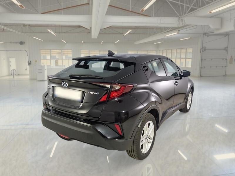 TOYOTA C-HR 1.8H 98CV E-CVT Business