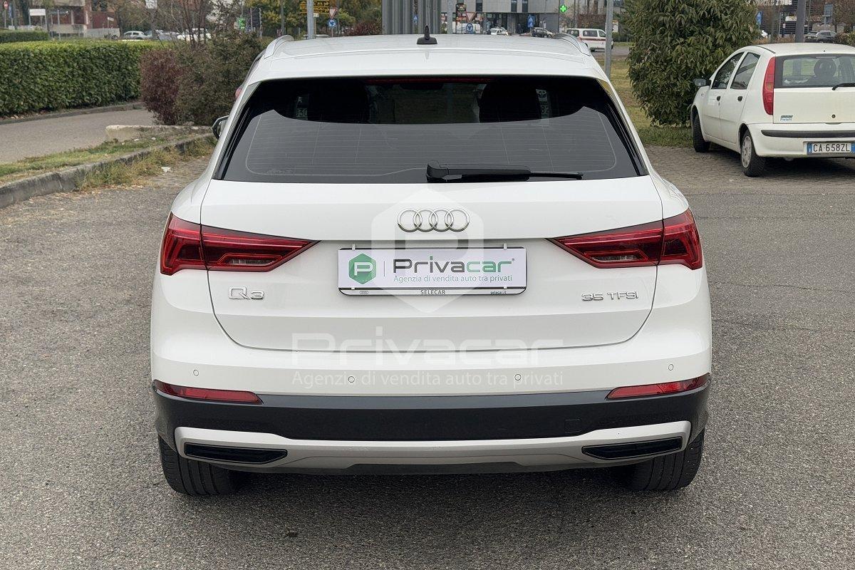 AUDI Q3 35 TFSI S tronic S line edition