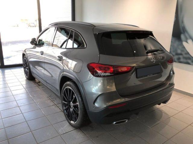 MERCEDES-BENZ GLA 200 d Automatic 4Matic Premium