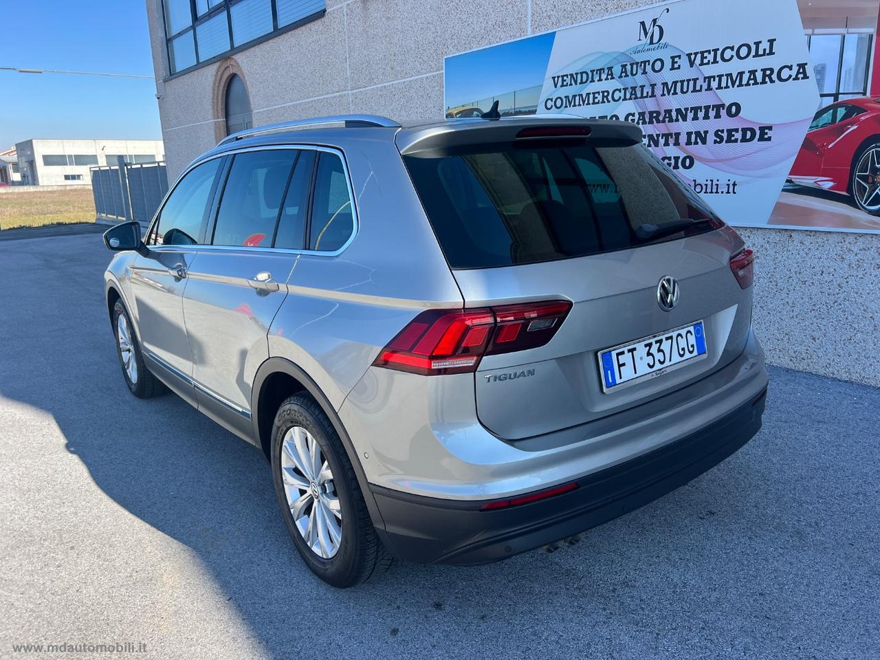 VOLKSWAGEN Tiguan 2.0 TDI DSG Business BMT SOLO KM.69000 TAGLIANDI VW