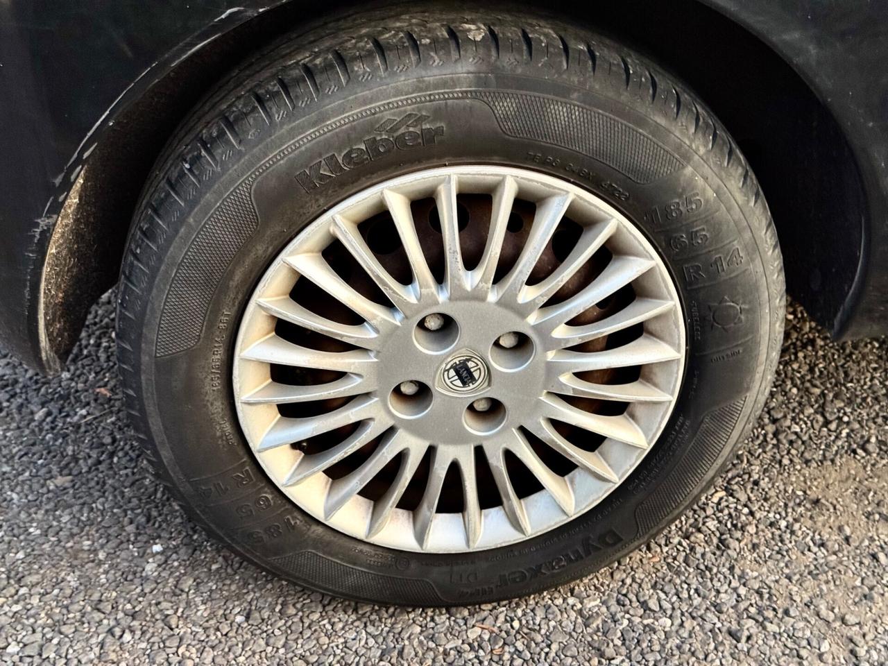 Lancia Ypsilon 1.2 Benzina 60cv neopatentati 2006