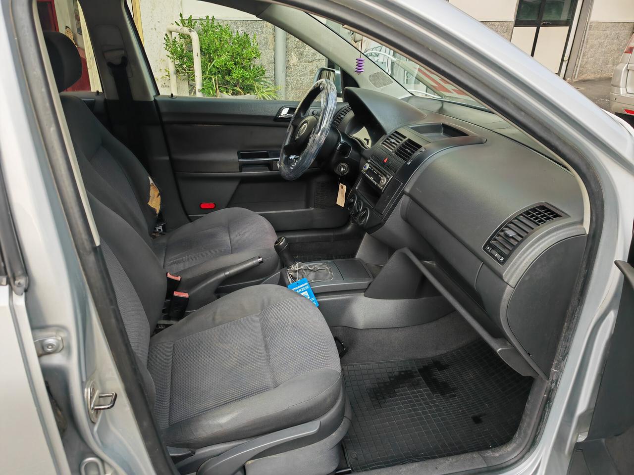 VOLKSWAGEN POLO 1.4 TDI CV75 KW55 TRENDLINE