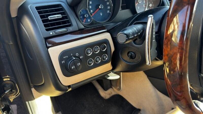 Maserati GranTurismo GranTurismo 4.2 V8
