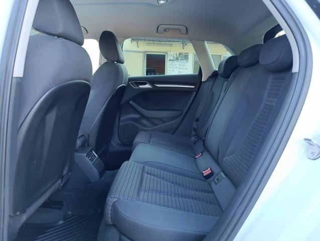 Audi A3 2.0 tdi Attraction 150cv s-tronic E6