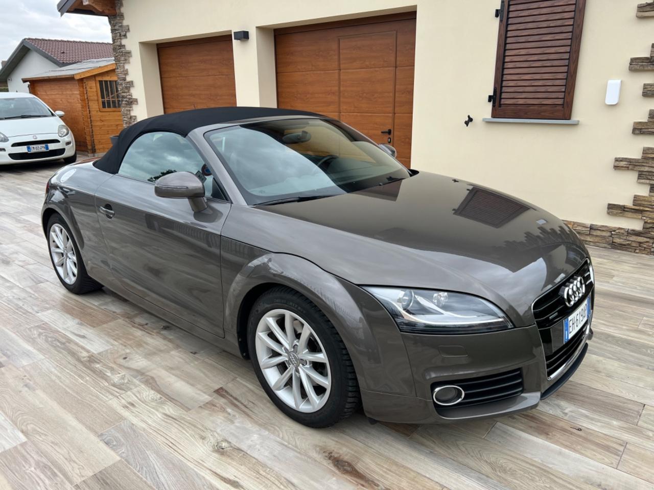 Audi TT Roadster 2.0 TDI quattro Advanced plus