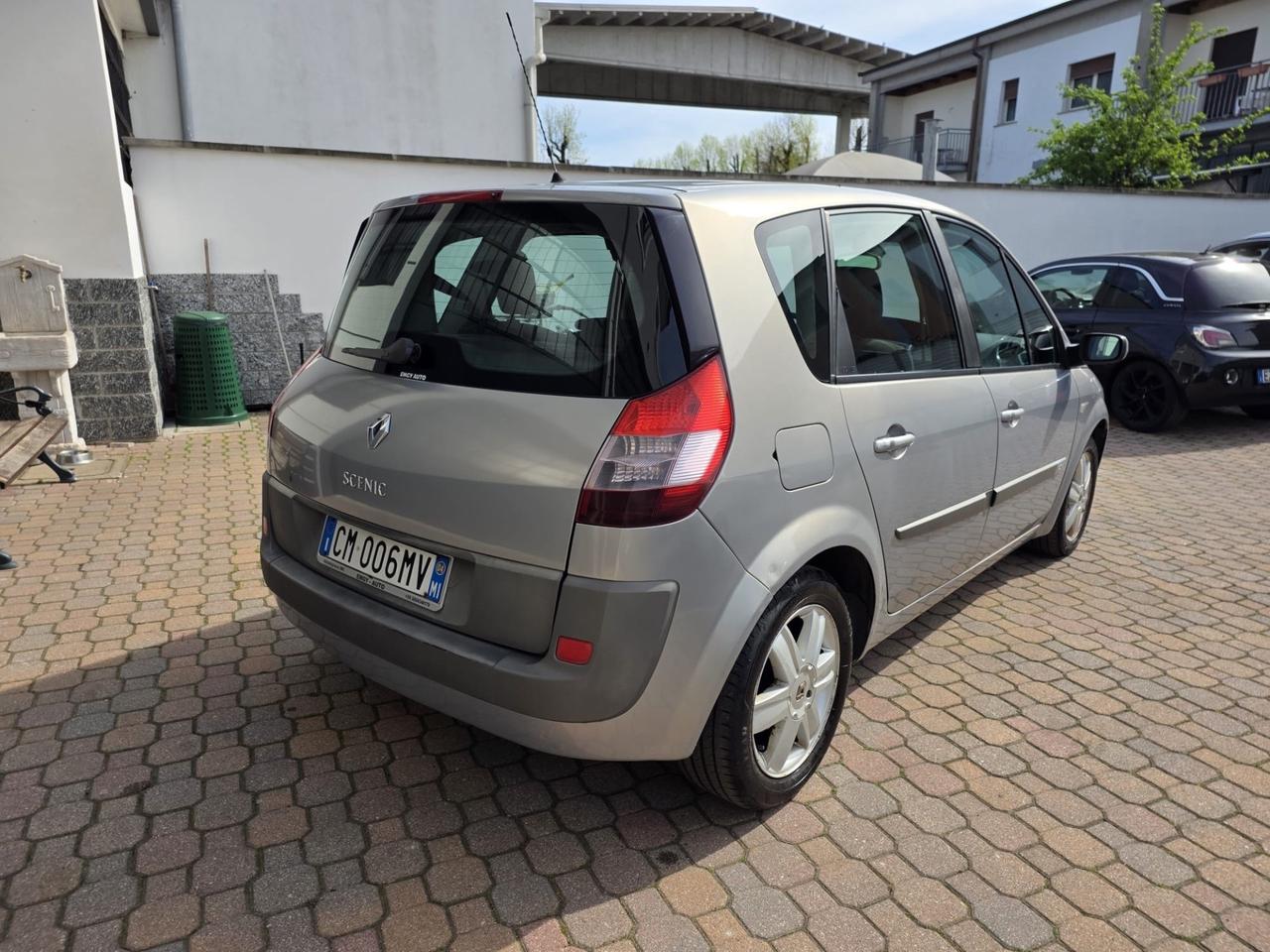 Renault Scenic 1.6 Benzina