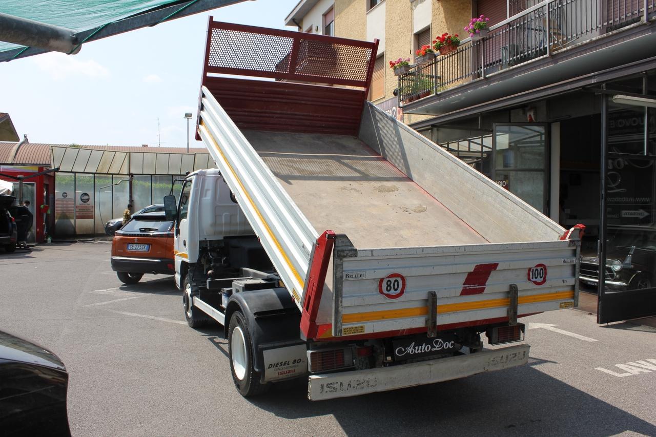ISUZU CABINATO 70 P RIBALTABILE TRILATERALE PORTATA 4000 KG