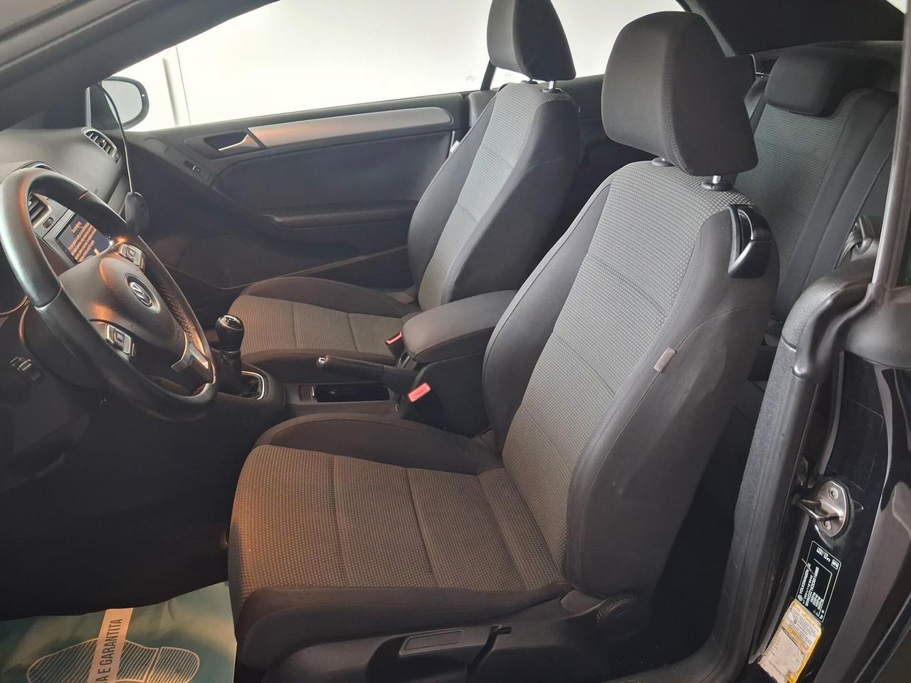 Volkswagen Golf Cabriolet 1.6 TDI full