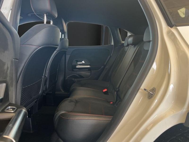 Mercedes-Benz GLA GLA 180 d Automatic Premium