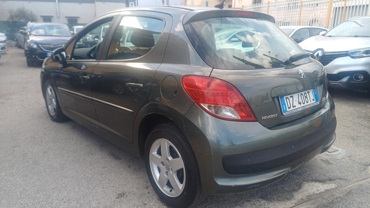 Peugeot 207 1.4 HDi 70CV 5p. Energie Sport