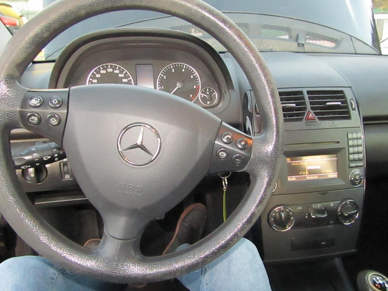 Mercedes-benz A 160 BlueEFFICIENCY Executive