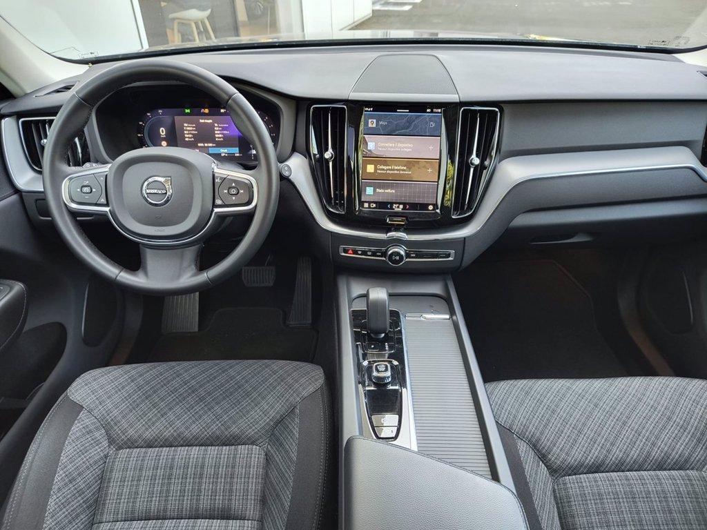 VOLVO XC60 2.0 b4 Core auto del 2023